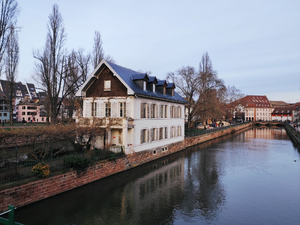Constructeur de piscine de luxe Maisons-Alfort
